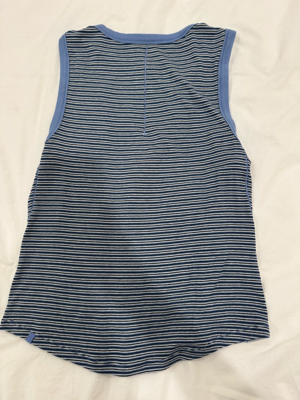 Lululemon Athletica Hold Tight Crewneck Tank Top Waist Length - Picture 2 of 2